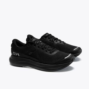 Mount To Coast P1 Running Shoes